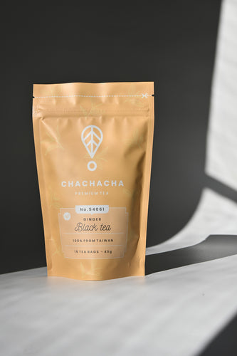 chachacha ginger black tea front